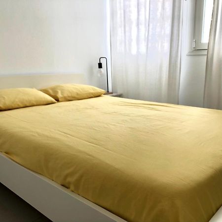 Ático en la playa con terraza privada Apartamento La Cala Del Moral Exterior foto