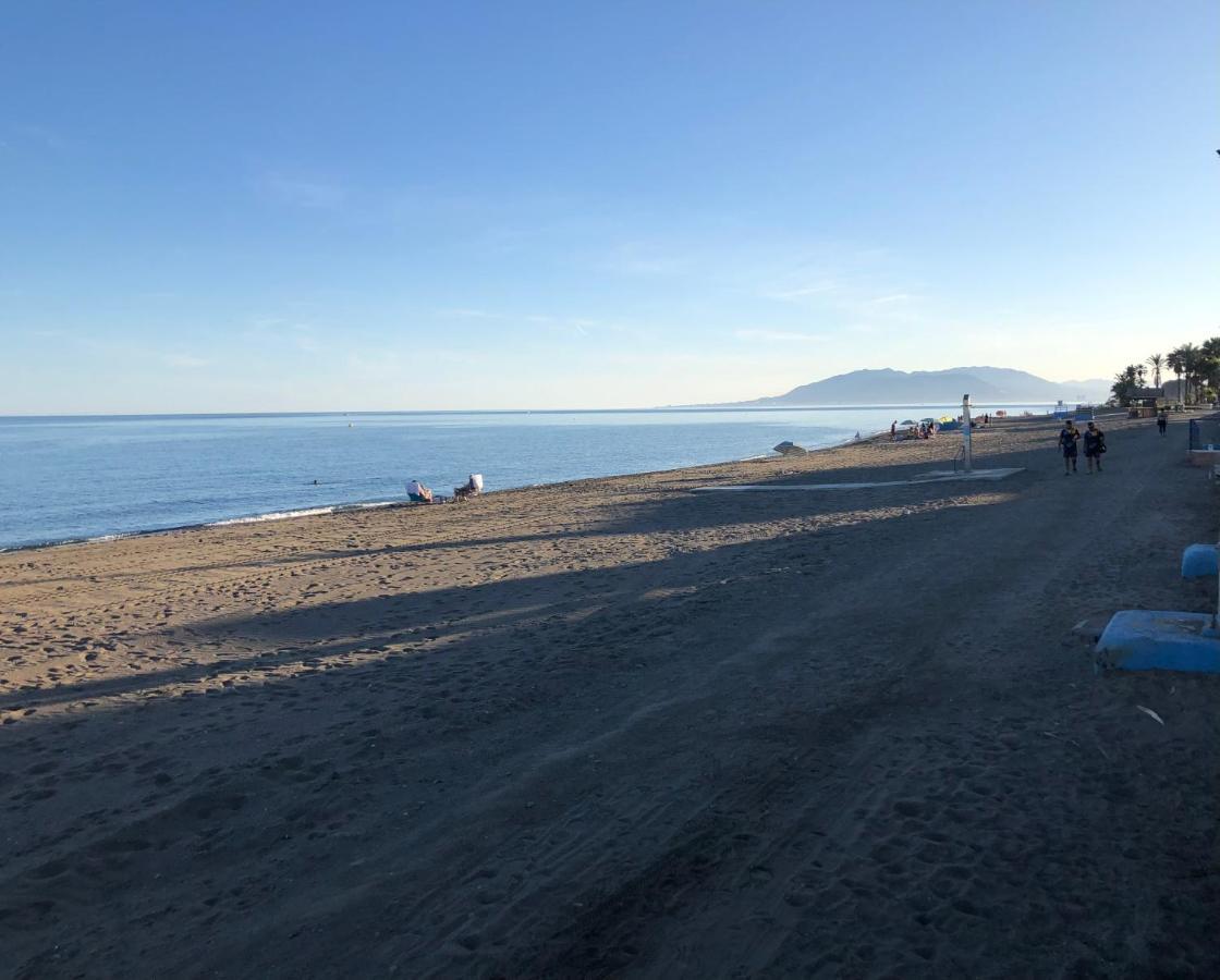 Ático en la playa con terraza privada Apartamento La Cala Del Moral Exterior foto